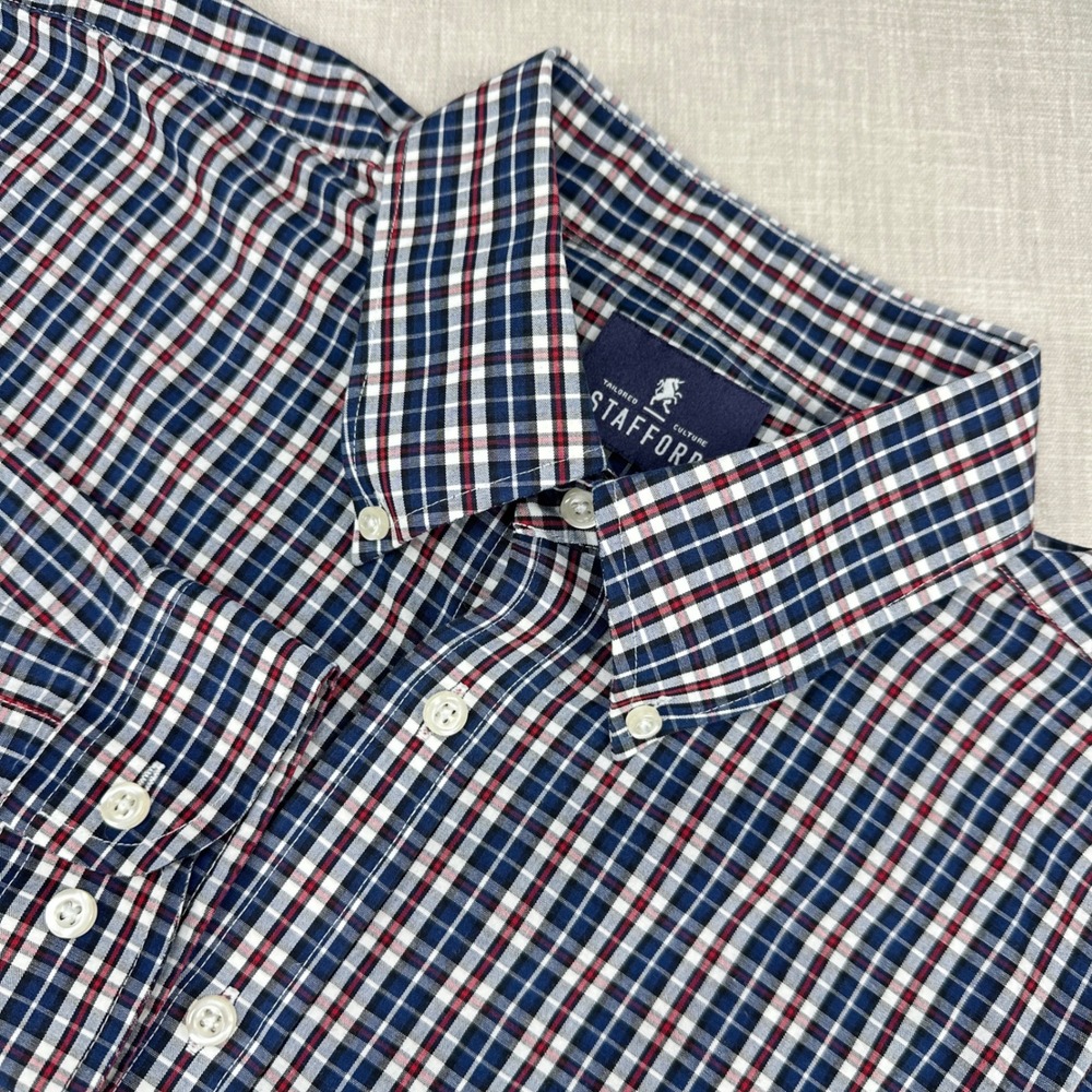 Stafford Shirt Mens 16.5 34-35 Navy Red Plaid Travel Easy Care Broadcloth EUC